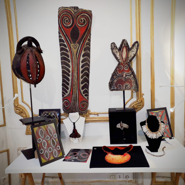 2018-11-bijoux_sorciers_et_arts_premiers